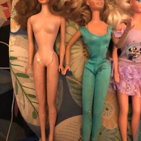 Barbie 4 Old Barbie Or Friends Lot Catch The Barbie Craze Fun For All - Picture 4 of 6